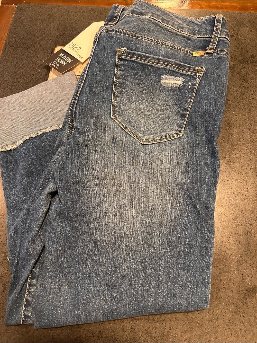 1822 Denim Women’s Medium Blue Straight Jeans